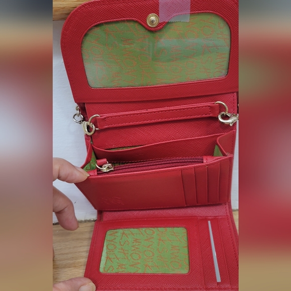 Wallet - Picture 4 of 5